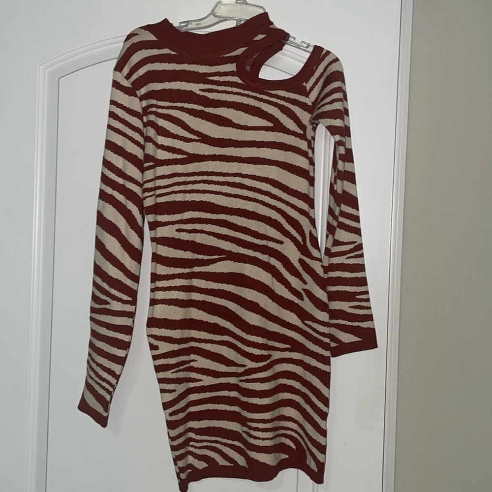 New Cut out Shoulder Sweater Mini Dress